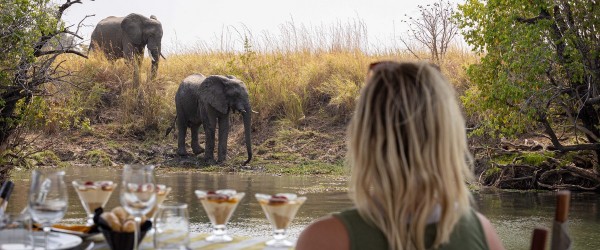 GS Shawa Luangwa Boat Lunch